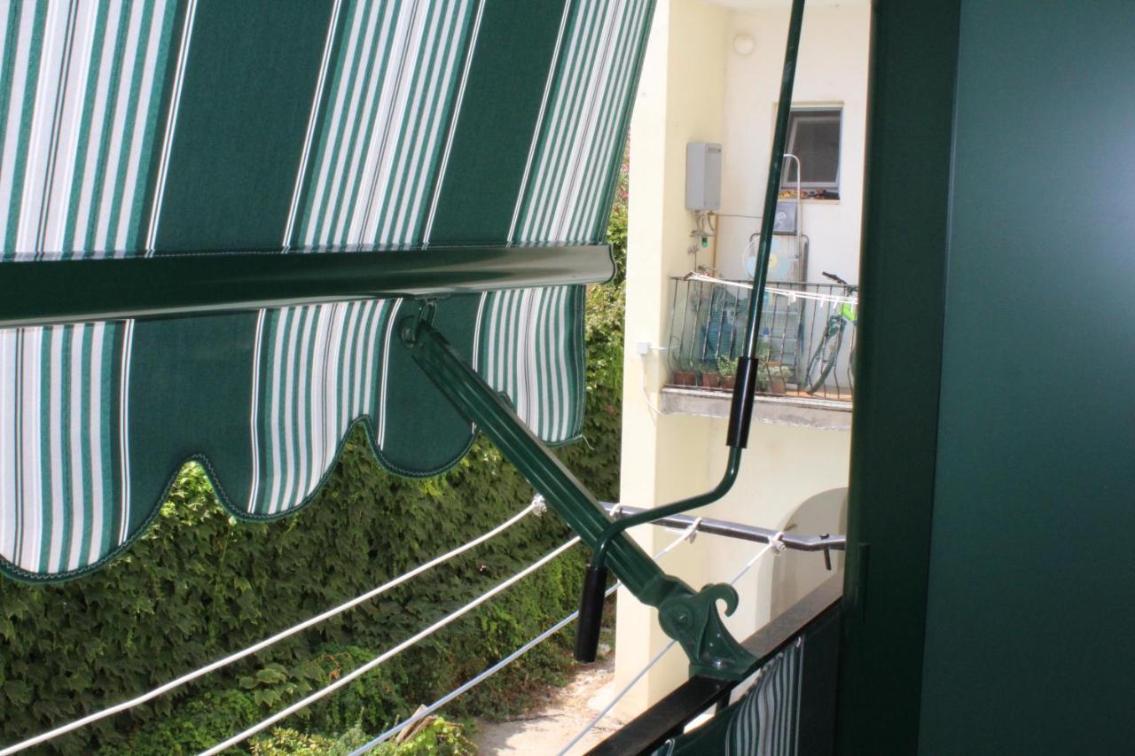 La Casa Ridente : Ischia Porto Apartment Exterior foto